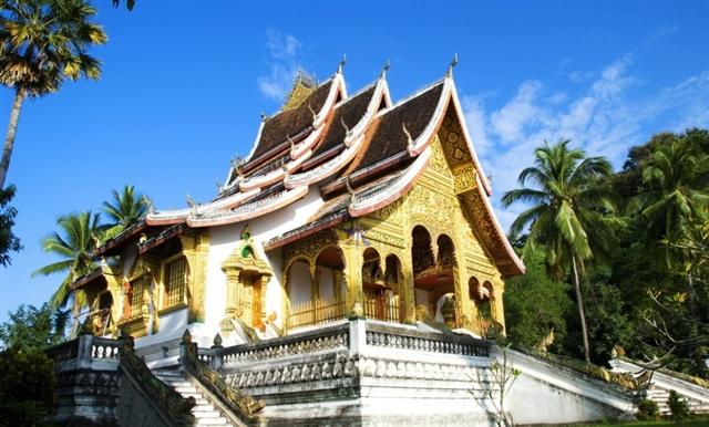 南宁出发：老挝万象、琅勃拉邦五日经典游